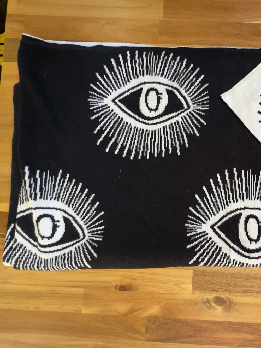 NEW TJ Maxx- Cotton Double-sided black and cream, eye throw blanket